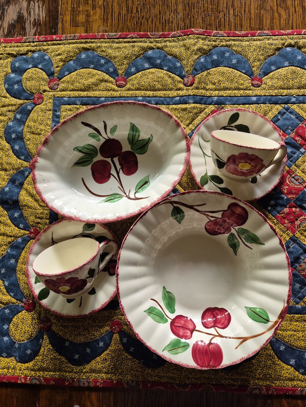 Hand-Painted Blue Ridge Pottery "Crab Apple" 6 Piece (2 Bowls 9", 2 Cups & Sauce